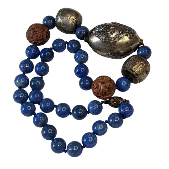 Amazing Silver & Lapis Lazuli Beads Unique Necklace Dragon Center Bead Chinese